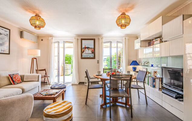 Les Coralines - Photo 1