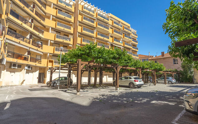 Saint James - Photo 22