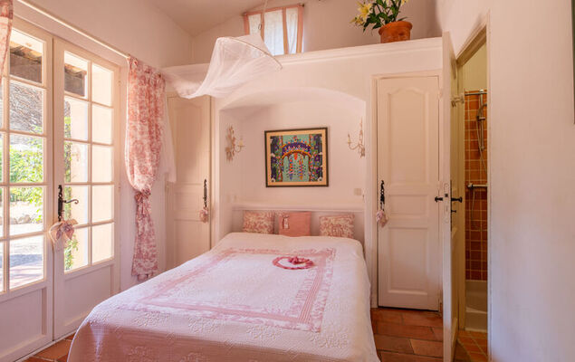 Font Mourier - Photo 14